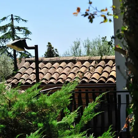 Casa Di Antonio_etna Vacanze B&B 트레카스타니